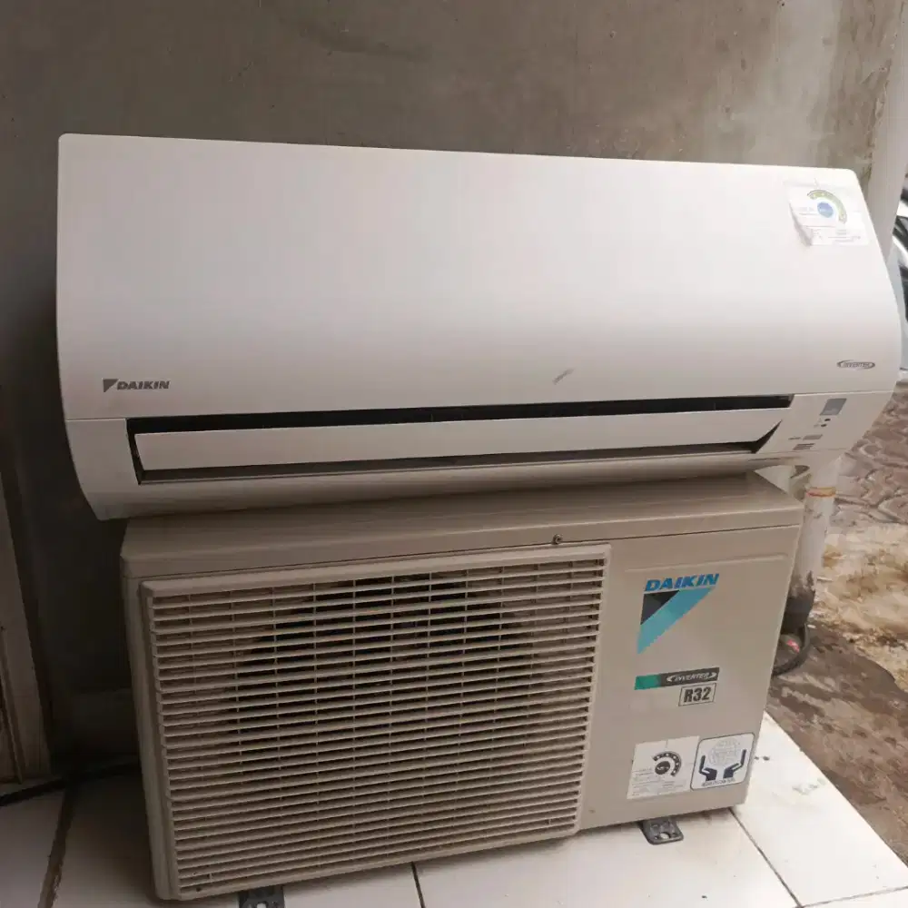 AC Daikin Thailand 1 pk r32