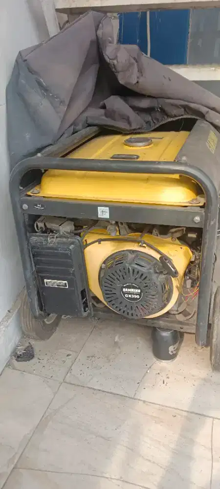 DIJUAL GENSET GAMBINO GFH8800LX SECOND KONDISI SIAP PAKAI