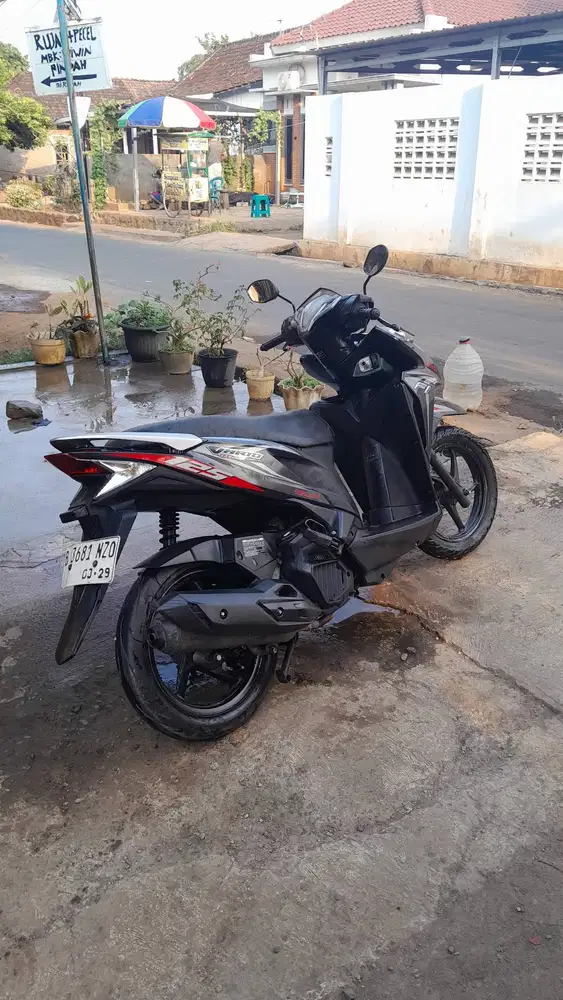 Vario KZR Tahun 2014