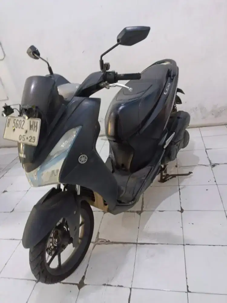 yamaha Lexi hitam dop 2019
