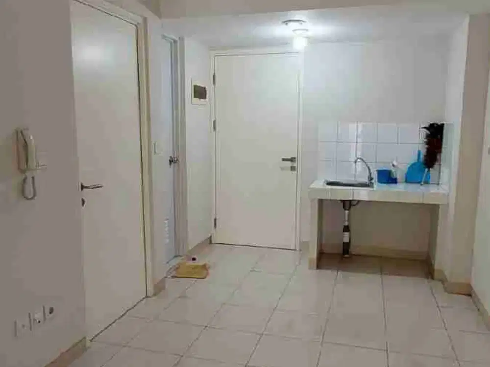 Disewakan Apartemen Springlake Tower Azolla. Summarecon. Kota Bekasi