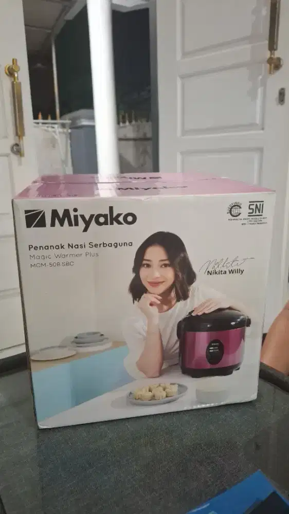 Dijual Rice Cooker / Mejikom Miyako Baru