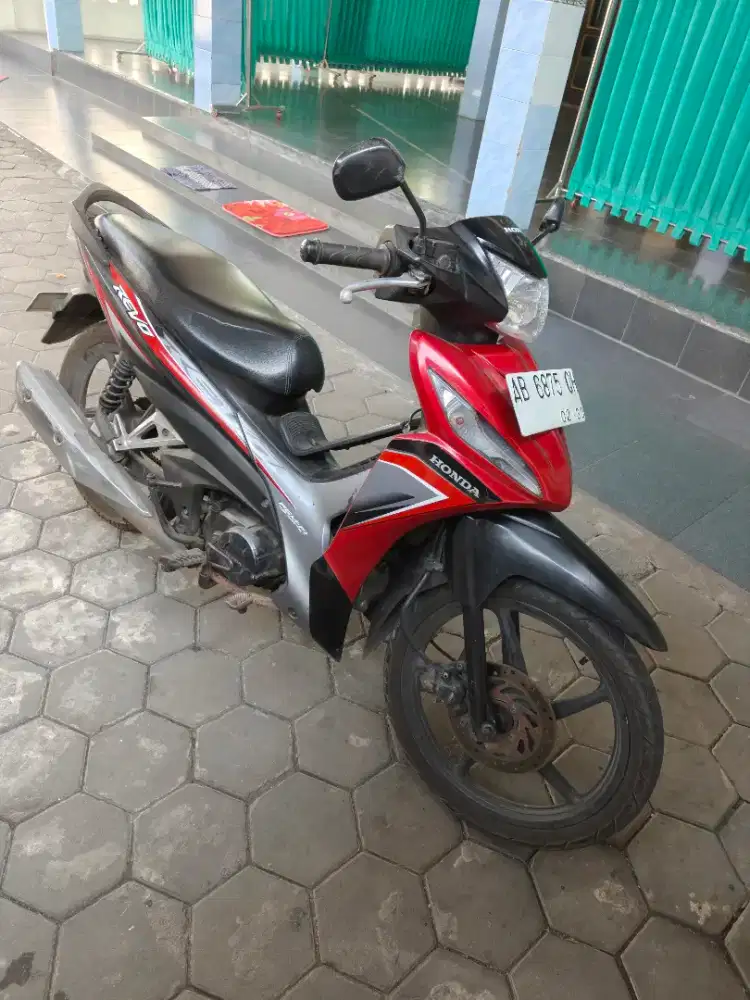 Honda Revo CW THN 2015 plat AB kota