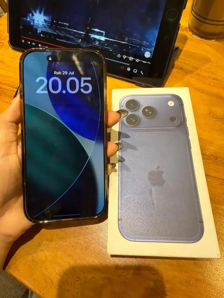 Iphone 17 pro 256gb deep blue