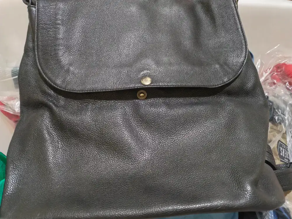 Tas kulit Garut
