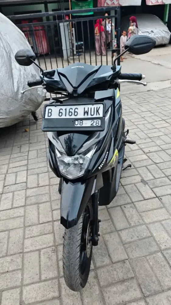 Honda beat eco 2018