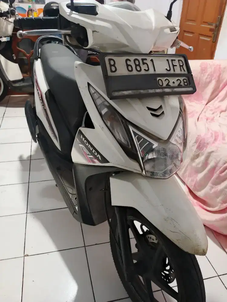 Beat FI pajak on Tangerang bonang.