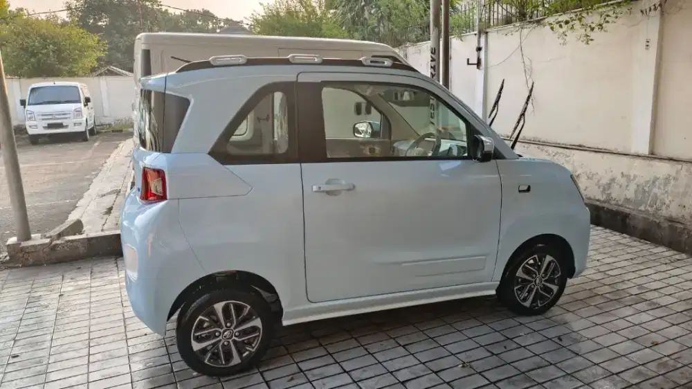 Mobil Listrik Seres E1