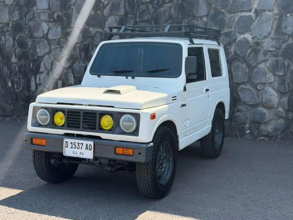 Suzuki Jimny 1993 Bensin