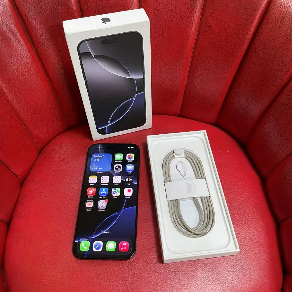 iPhone 16 Pro Max 1Tb Black Titanium Bea Cukai Setara iBox Fullset Ori