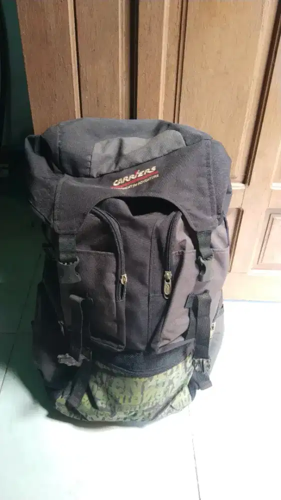 Tas gunung merek Alto anti