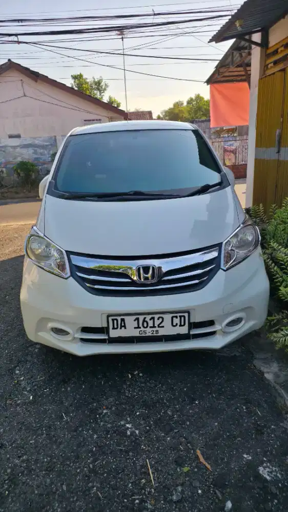 FREED 1.5 E PSD A/T (AUTOMATIC) CKD