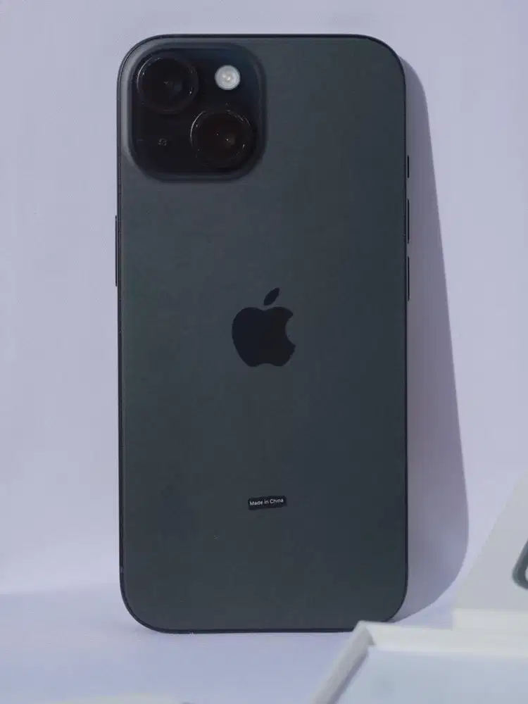Iphone 15 Basic - 256 GB (Black Titanium - Ex Digimap)