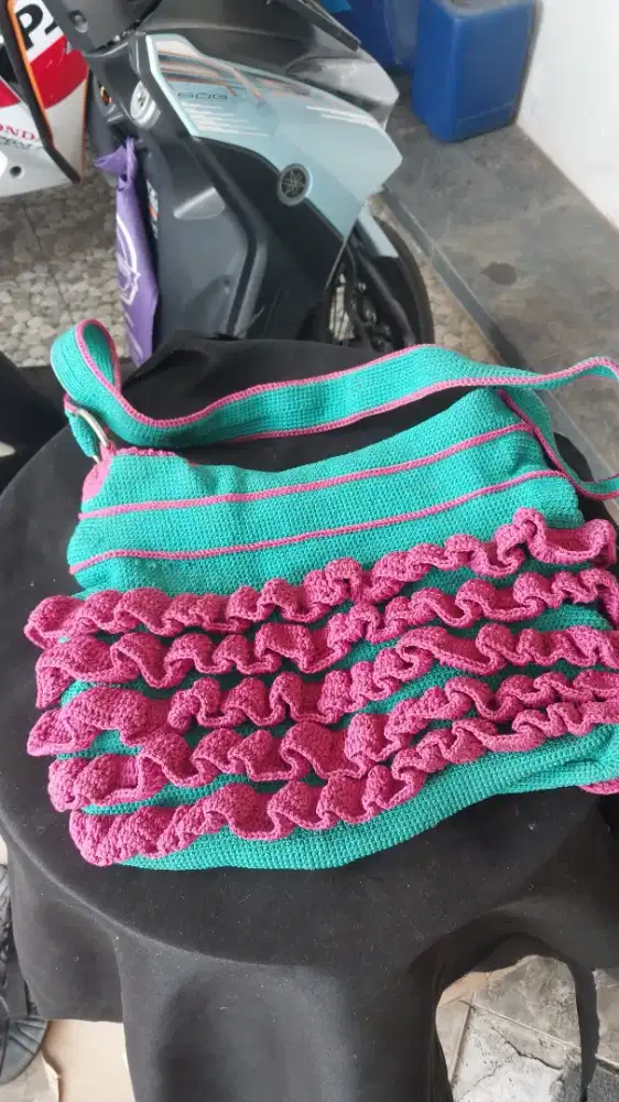 Tas Rajut Tali panjang