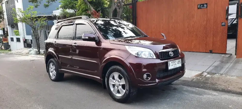Toyota Rush 1.5 G Automatic 2013