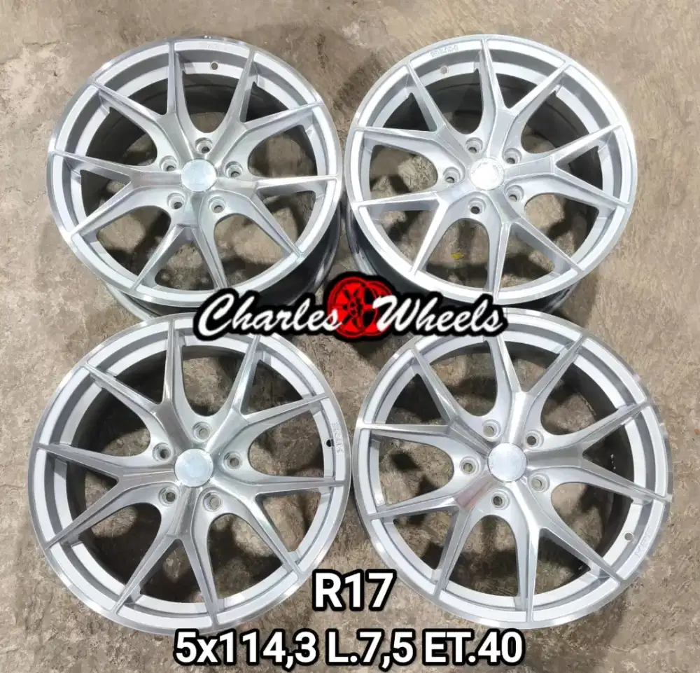 Jual velg hre r17 5x114,3 innova rush hrv terios dll