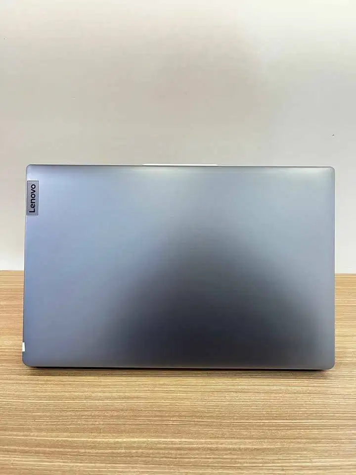 Laptop Lenovo IdeaPad Slim 3 AMD Ryzen 7 7730U/8GB/512GB/15.6 FHD IPS
