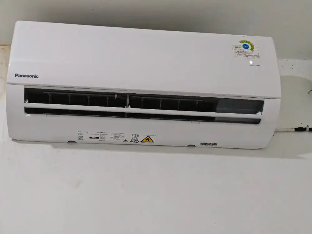 Dijual AC Panasonic 1/2 PK R32