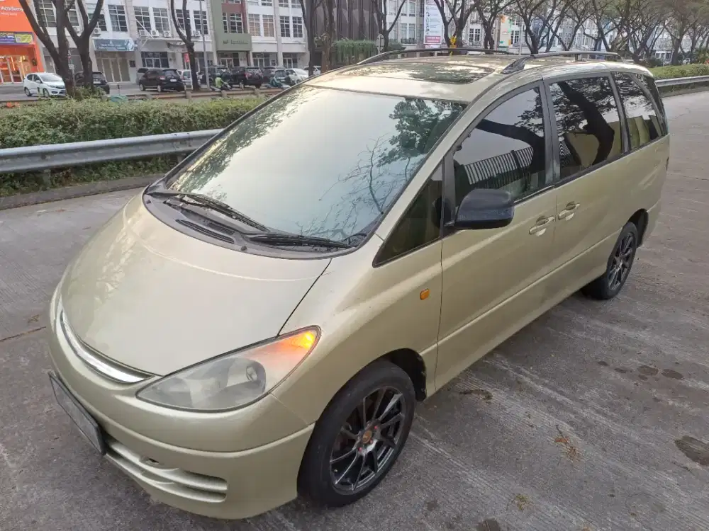 Toyota previa tahun 2000 type L at 2.4 CBU istimewah siap mudik