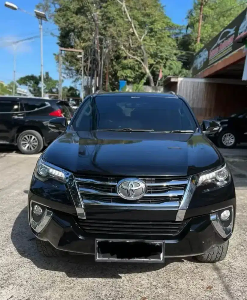 TOYOTA FORTUNER VRZ 2.4 A/T 2016