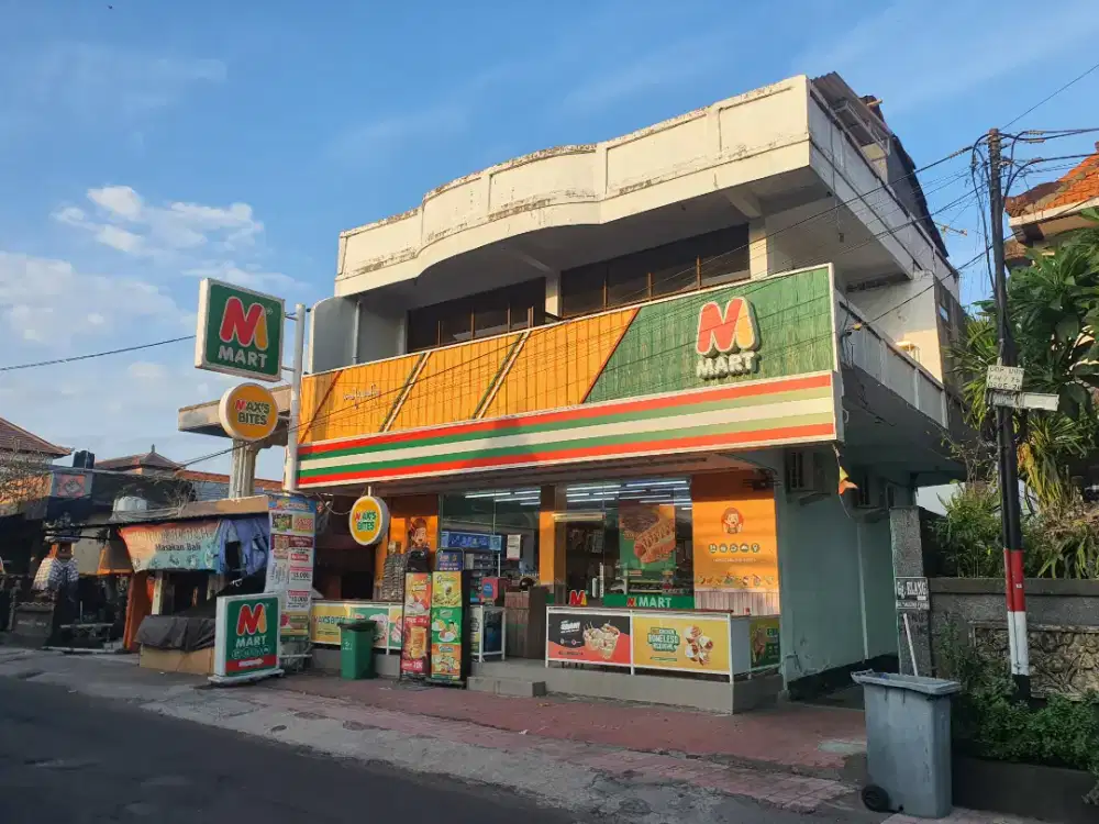 Disewakan ruangan lokasi strategis pinggir jalan besar + ada rooftop