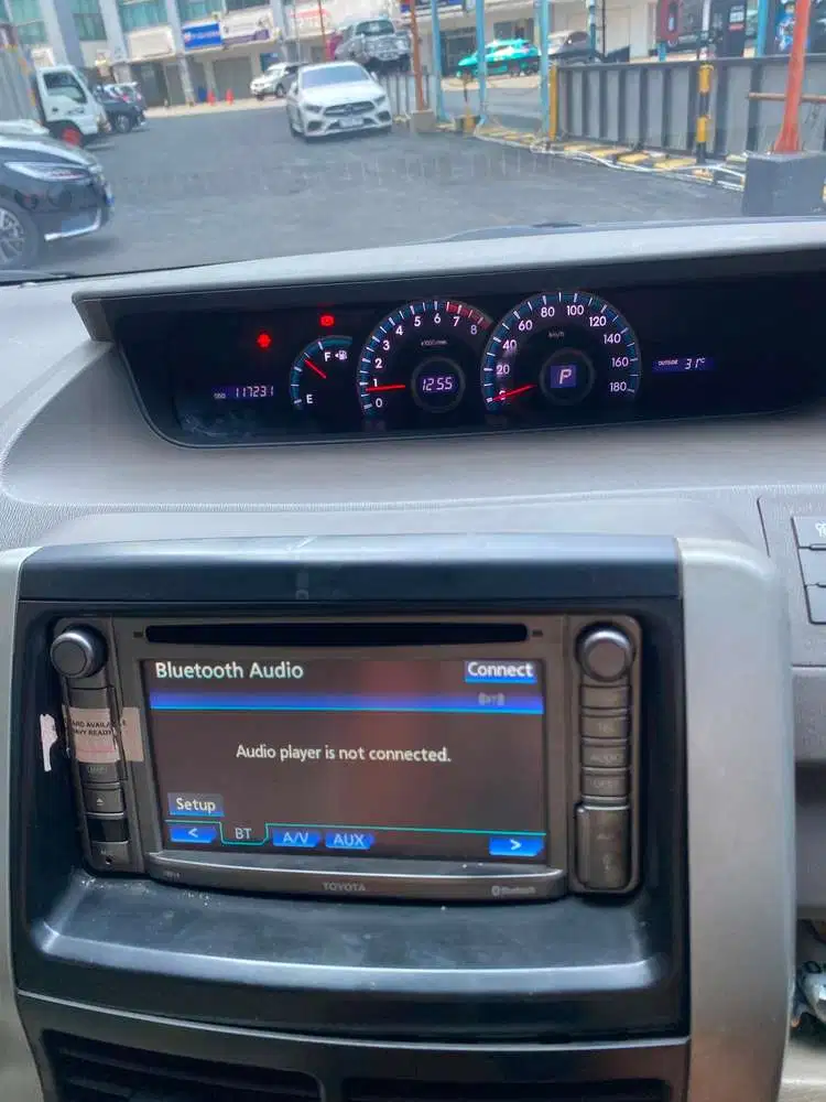 Toyota Nav1 2013 Bensin