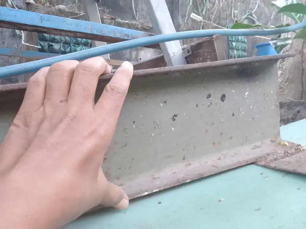 Besi tiang IWF WF15 panjang 395cm lawas masih bagus kuat ga keropos
