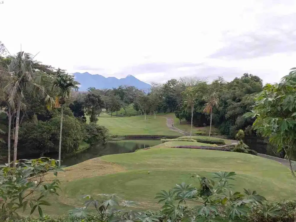 Kavling Nempel Lapangan Golf dan View Gunung di Rancamaya Bogor