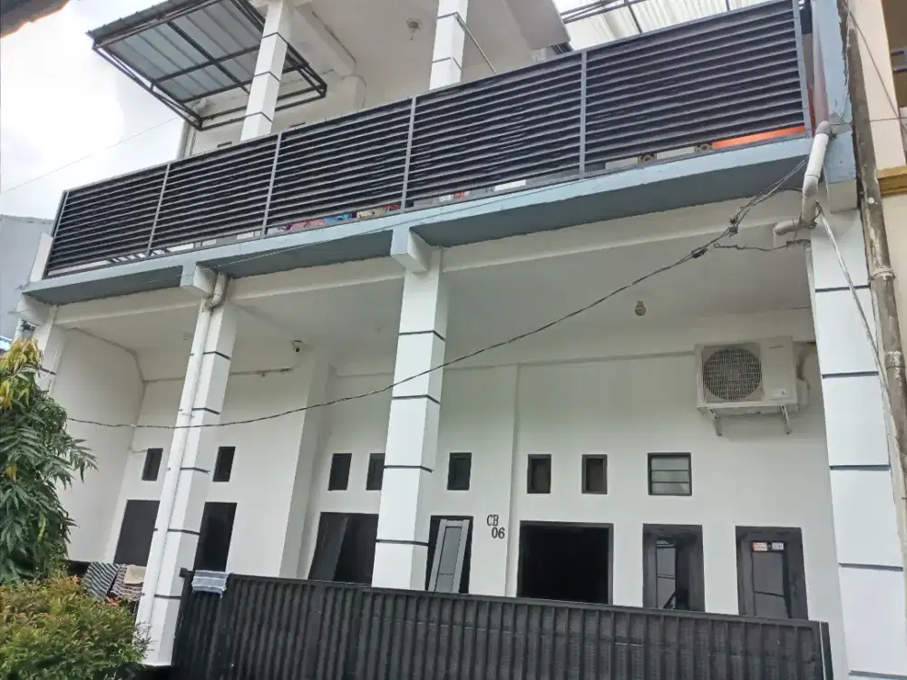 Dijual rumah 2 lantai di Jaya asri