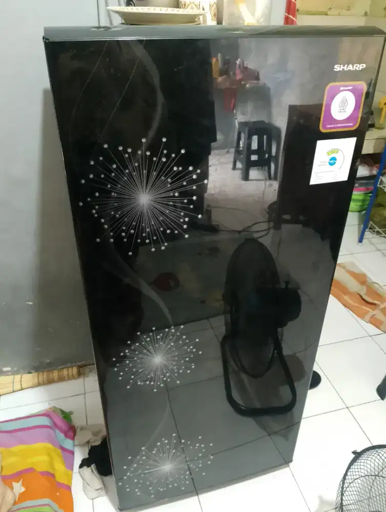 Jual Kulkas bekas merk Sharp