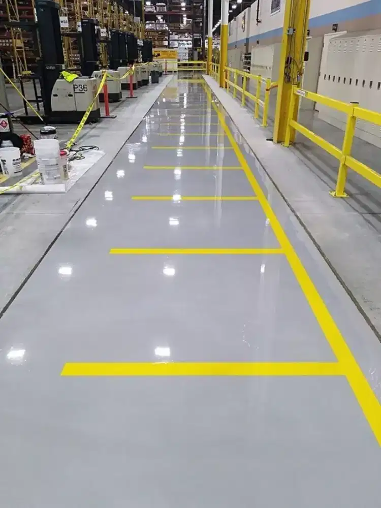 Coating epoxy lantai