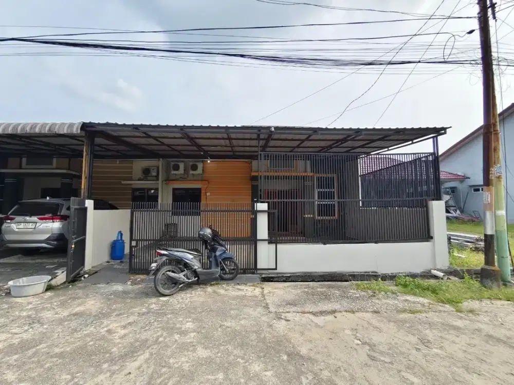 RUMAH FURNISHED MURAH DAN SIAP HUNI LOKASI DEKAT JALAN SOEKARNO HATTA PEKANBARU