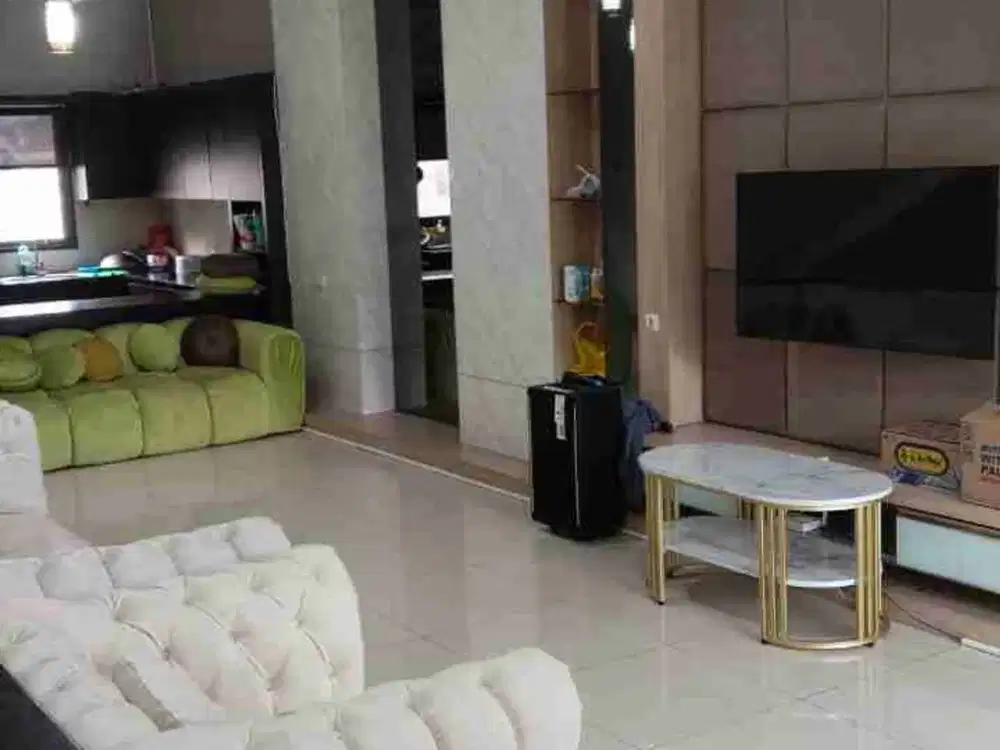 Jual Town House Furnished Pasteur dekat Maranatha dan Tol