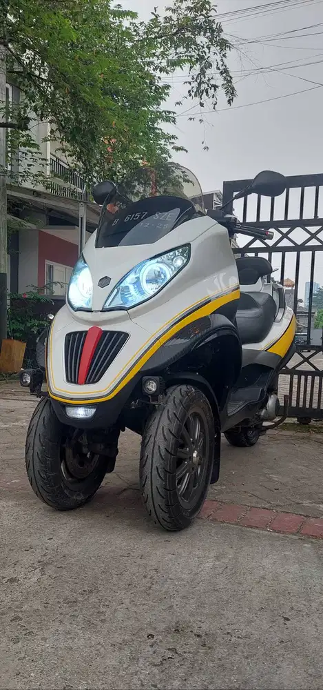Piaggio Vespa MP3 RST AT 2010