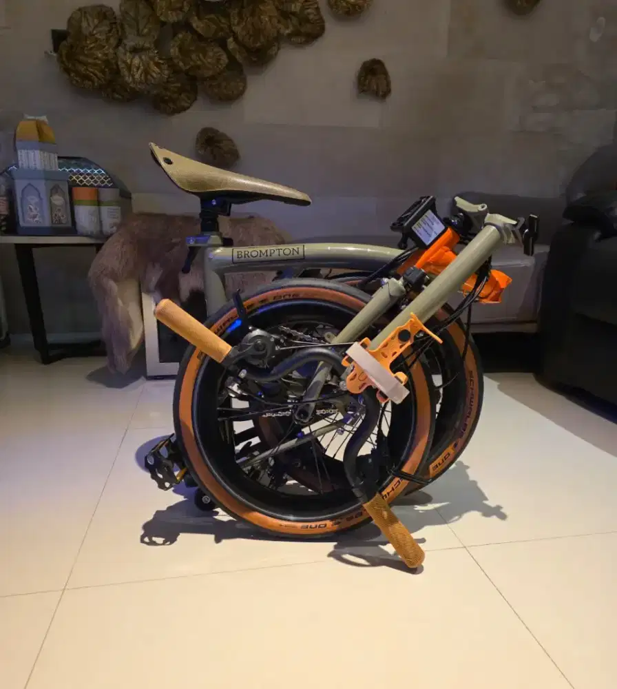 HOT SALE : BROMPTON EXPLORE
