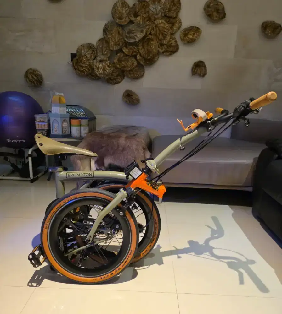 HOT SALE : BROMPTON EXPLORE