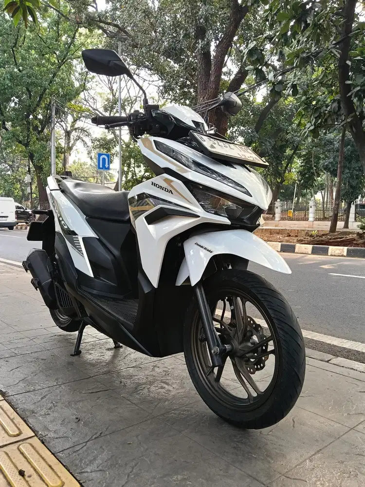 DP MINIM 3JTA CASH KREDIT NEW HONDA VARIO 125 KEYLESS THN 2023 PJK ON