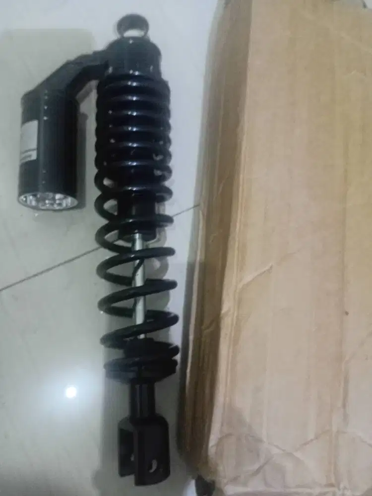 Skok tabung vario beat lexi