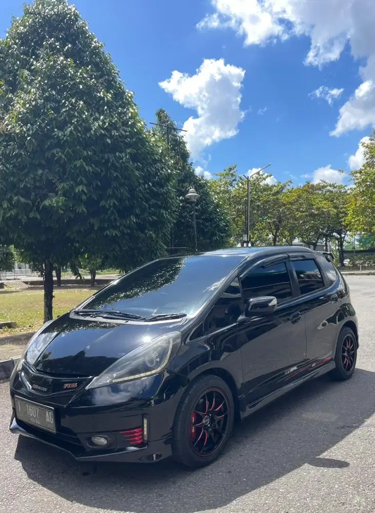 Honda Jazz RS Manual