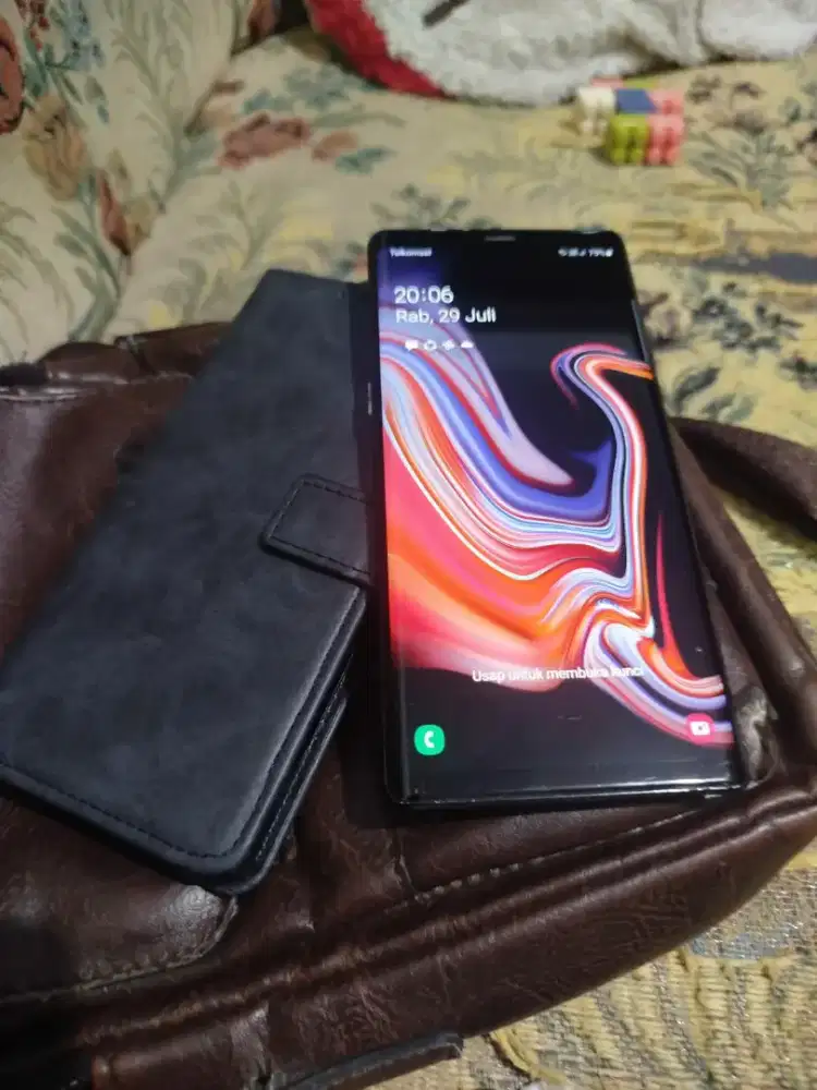Samsung note 9 ram 8 internal 512gb SEIN