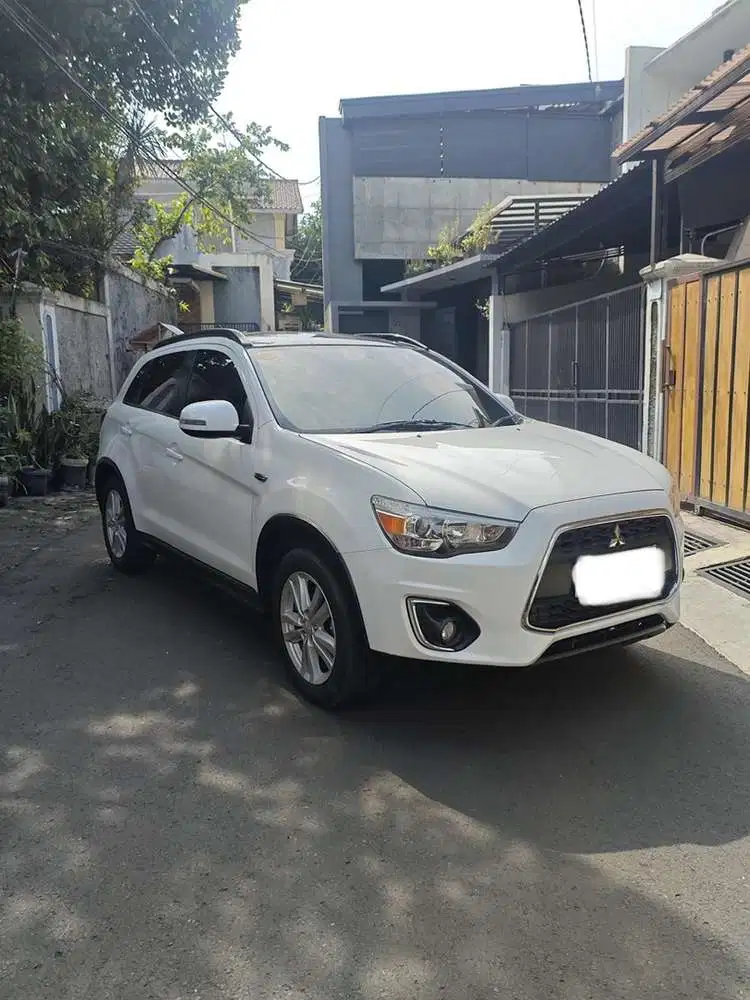 Mitsubishi Outlander 2015 Bensin