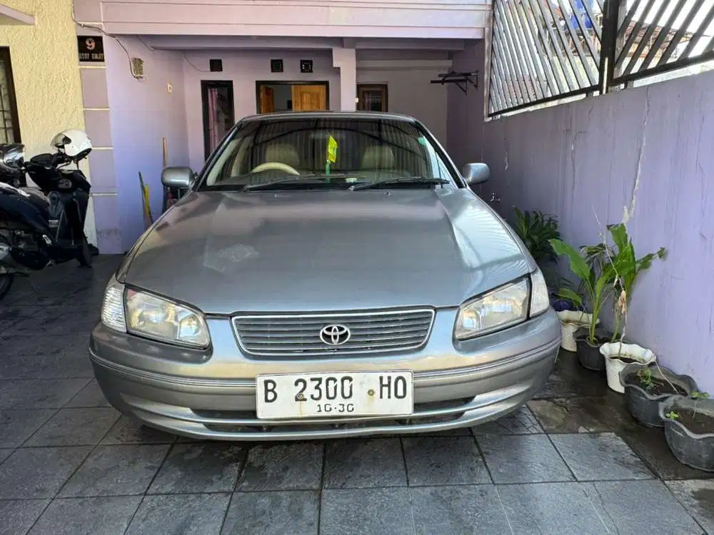Toyota Camry 2000 Bensin