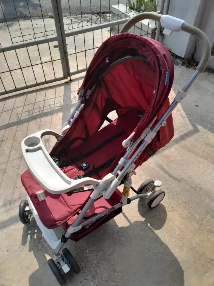 Stroller merk BabyDoes OLLA R dan bonus alas stroller