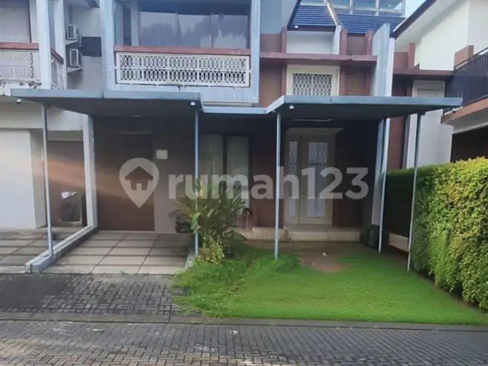 Rumah Rapi The Green Lingkungan Asri BSD
