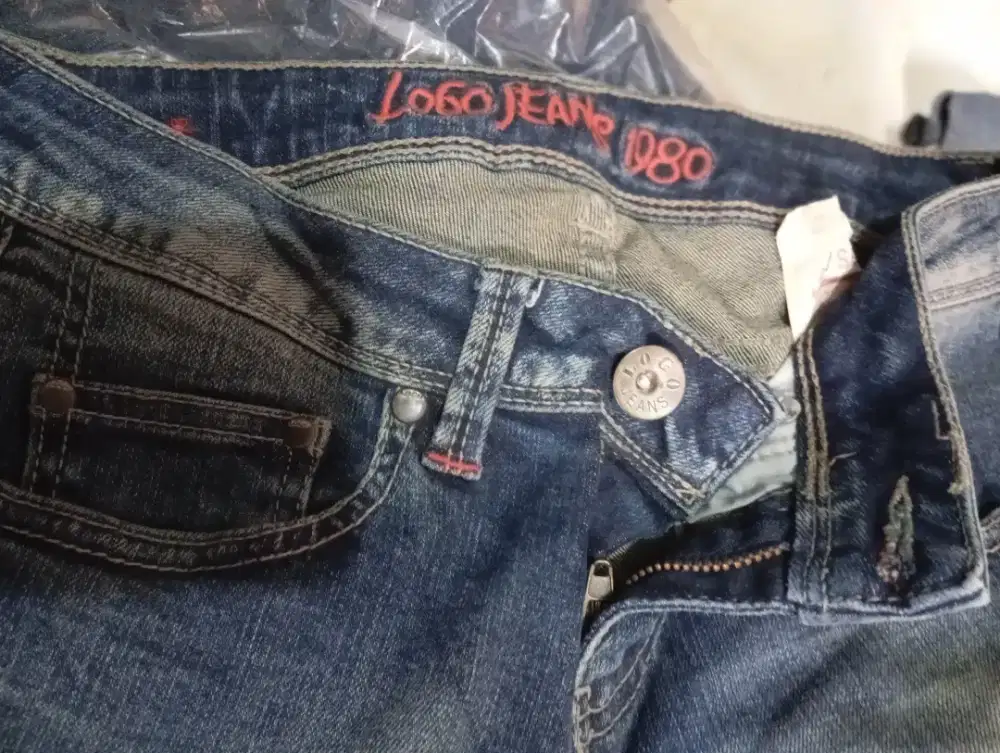 18 piece borongan jeans branded logo jeans dll