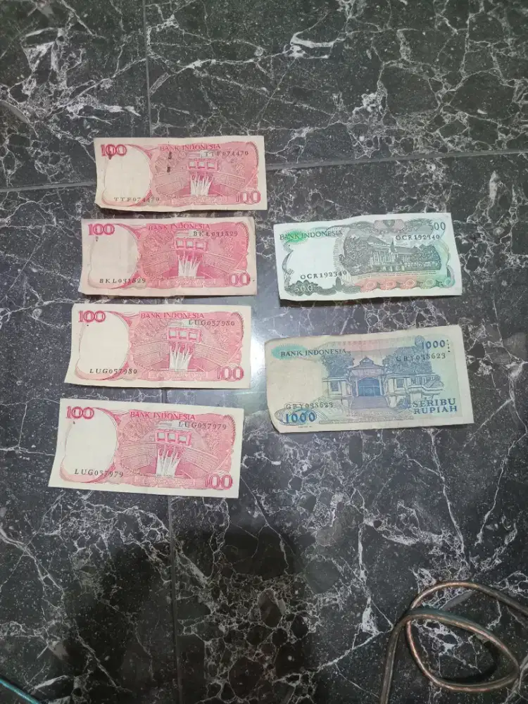 Jual Uang lama Antik dan Langka  100 ribuan,500 ribuan dan 1000 an
