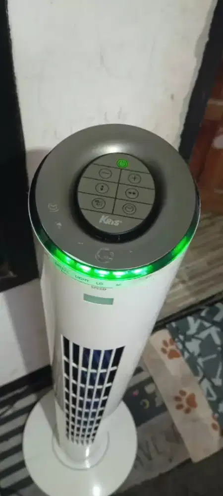 Kipas Angin Tinggi KRIS pakai remote Masih Mulus Wusssss