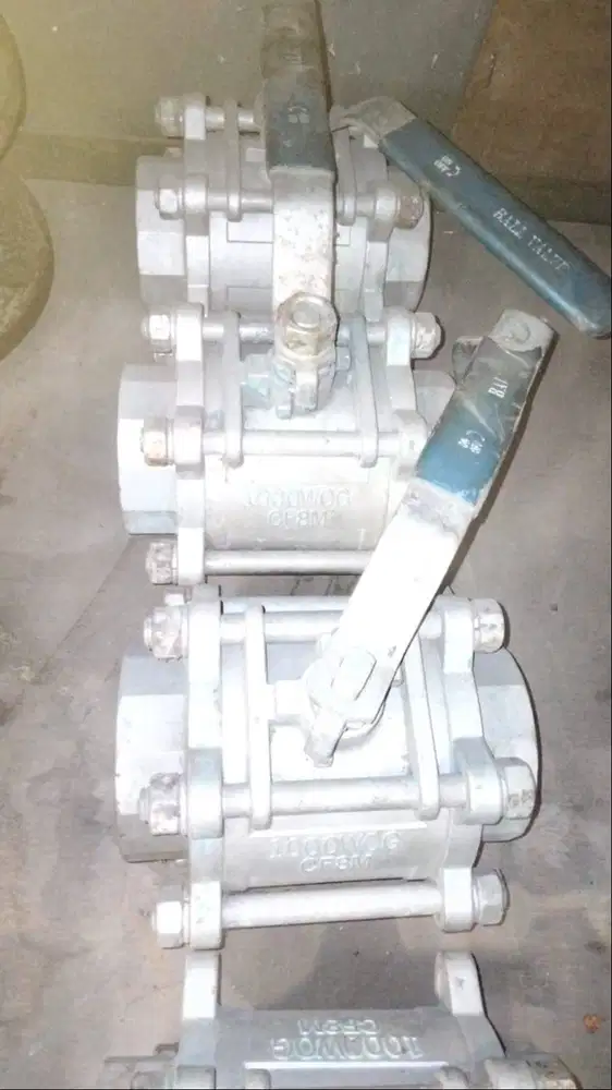 BALL VALVE FLANGE 10 K 4