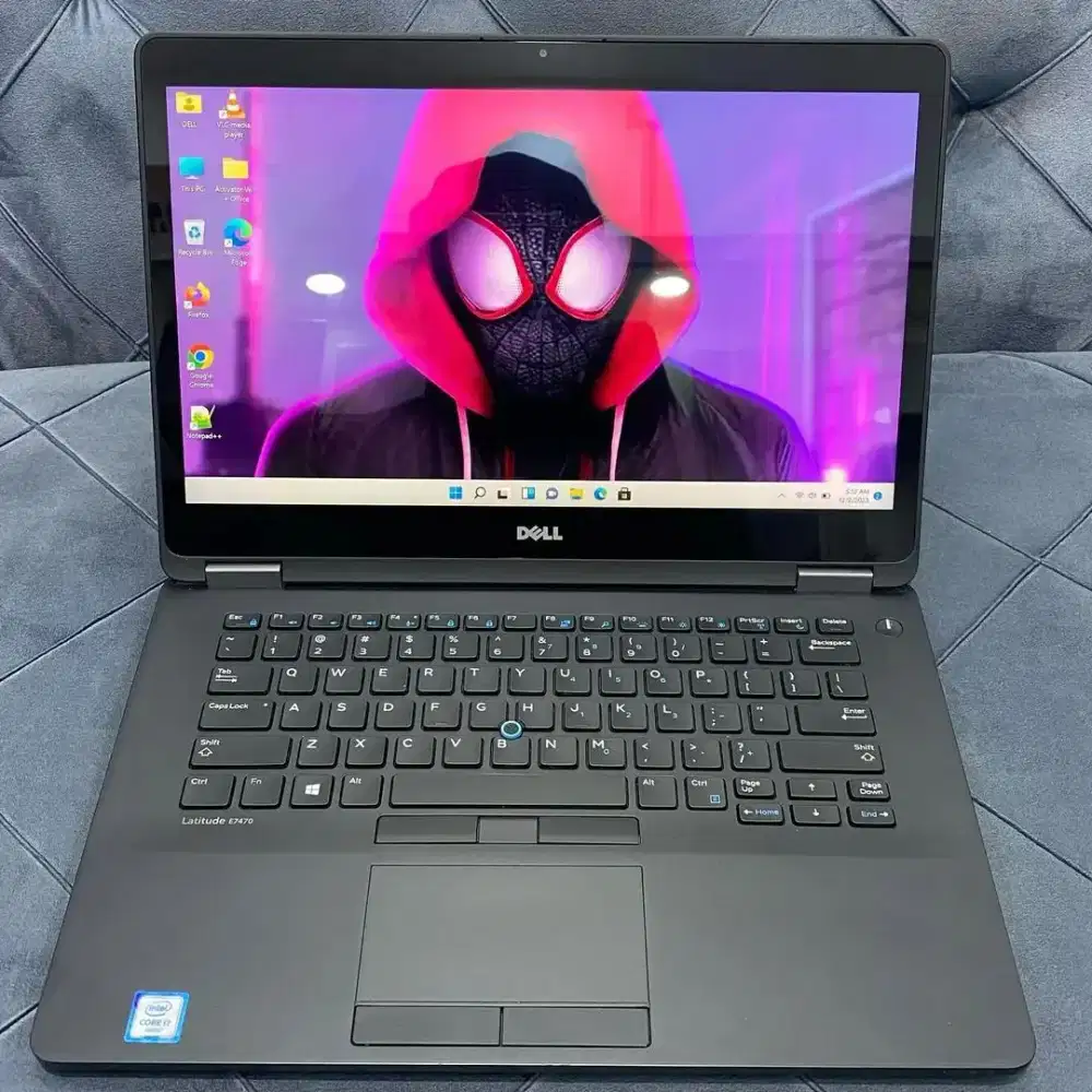 TUGAS MENUMPUK? PRESENTASI MACET? GANTI LAPTOP DI SINI AJA!