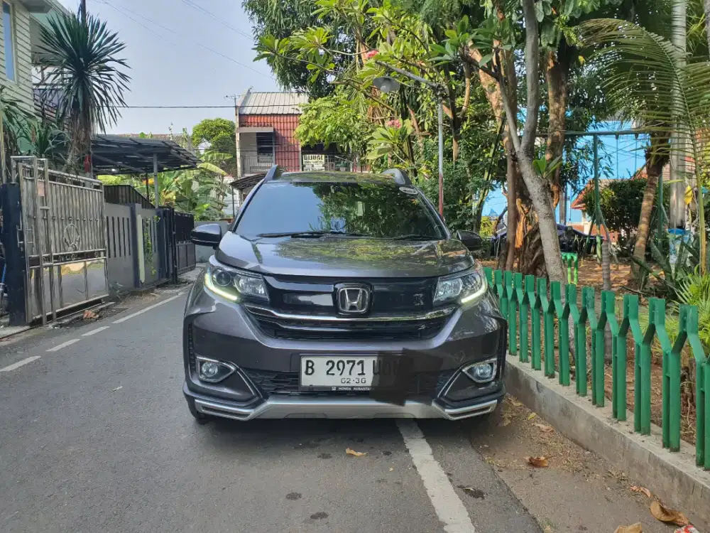 Cash murah, Honda BR-V Prestige,  2020,Matic, KM 73RB, tigal Pakai